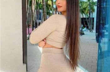 Gerçek genç seksi escort Hande